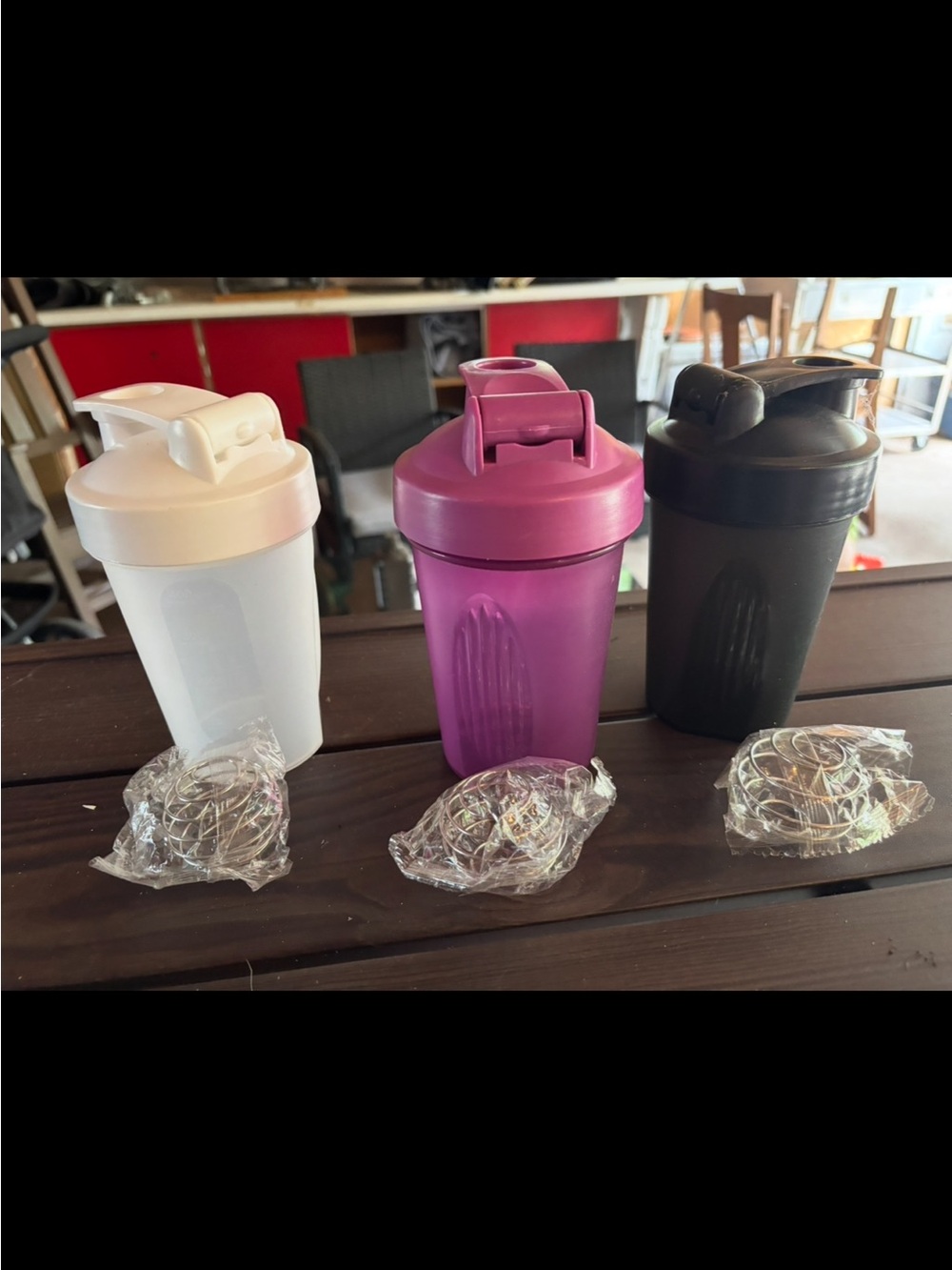 Source Unknown Shaker Bottle Set - White, Magenta, Black